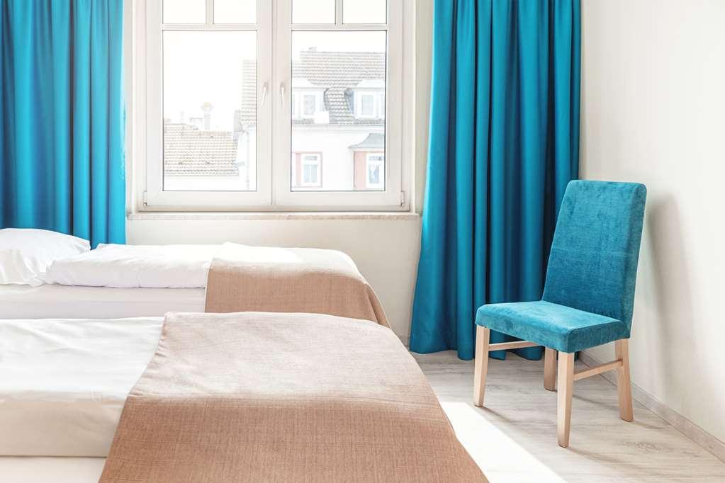 Hotel B99 Offenbach am Main Szoba fotó